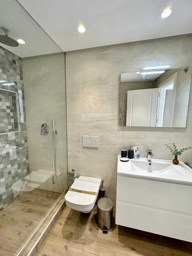 Old Town Modern Flat, 4 Minutes From Beach - Eaw Homes Marbella Eksteriør billede